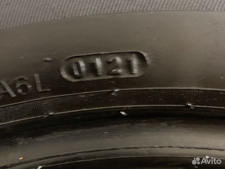 Kumho Ecowing ES31 235/55 R17