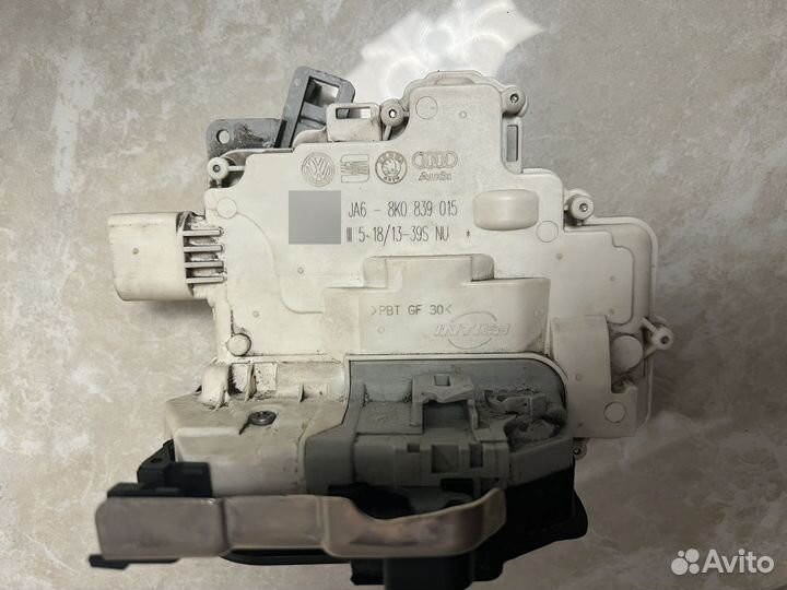 Замки задних правой и левой дверей порше кайен 2