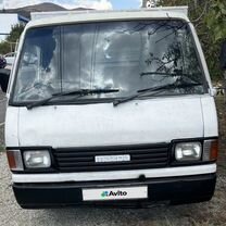 Mazda Bongo Brawny 2.5 MT, 1996, 170 000 км, с пробегом, цена 450 000 руб.