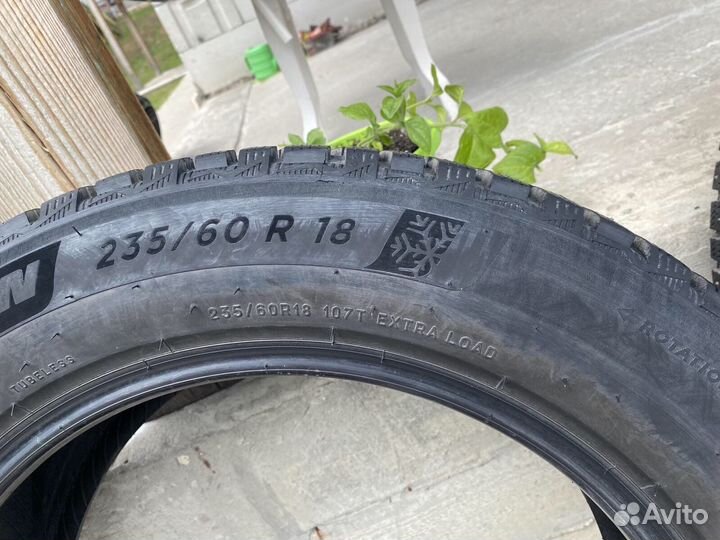 Michelin X-Ice North 4 SUV 235/60 R18 107T