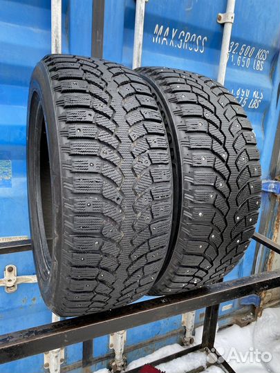 Bridgestone Blizzak Spike-01 225/55 R17