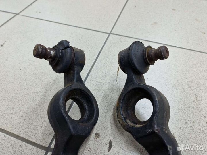 Рычаг подвески (Шаровая) Ауди 100/А6 С4