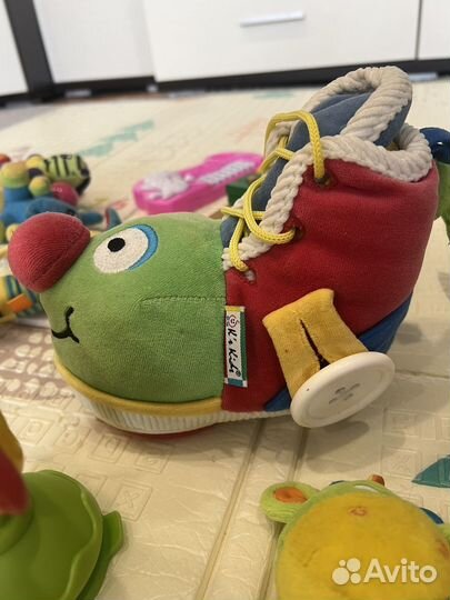 Детские игрушки развивающие пакетом