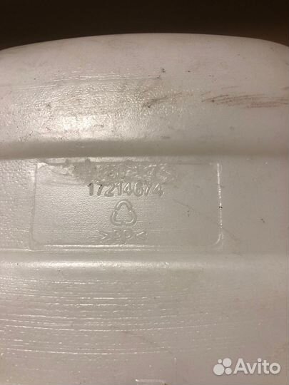 Бак расширительный водяной 17214674 (volvo)