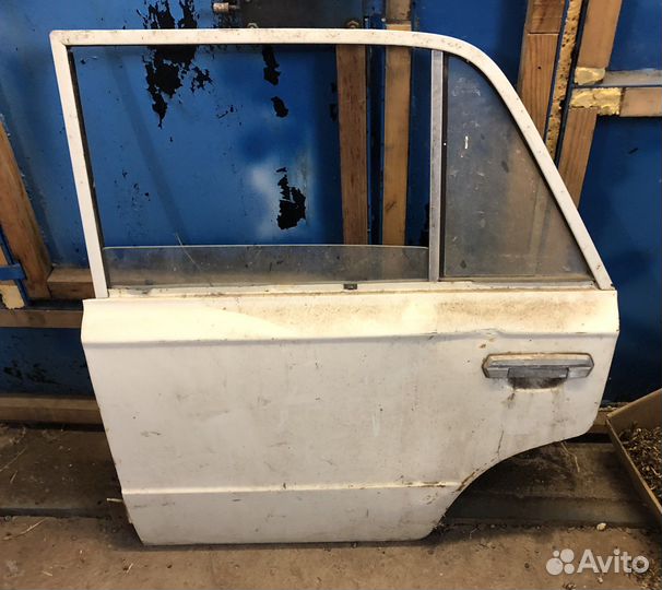 Продам заднюю левую дверь на ваз 2106