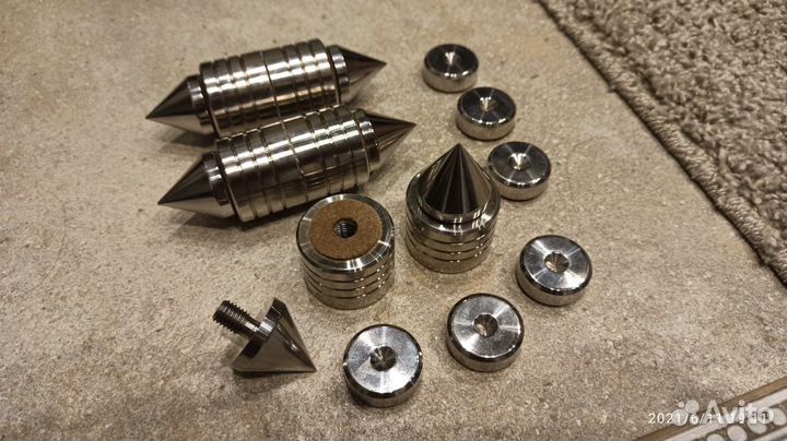 Конусы шипы для акустики и компонентов