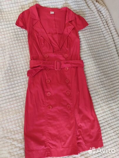 Красное платье