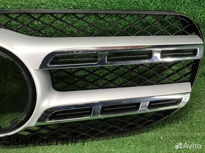 Решетка радиатора Mercedes GLS x167 (2019-2023)