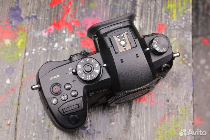 Panasonic Lumix DC-GH5 Body