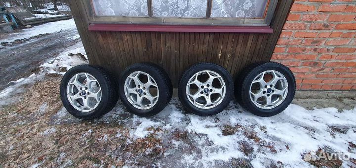 Оригинальные диски + зимняя резина 215/55R16