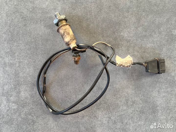 Датчик давления масла Audi a6 c4