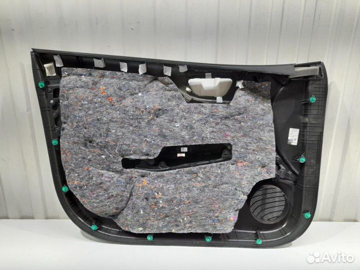 Обшивка двери передней правой Hyundai Solaris HCR