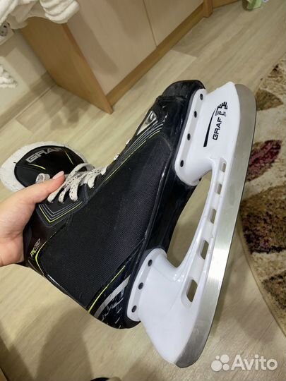 Коньки хоккейные Graf