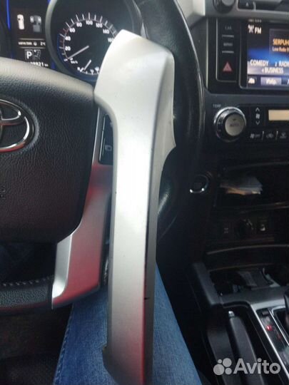 Накладка на правую ручку Toyota prado 150