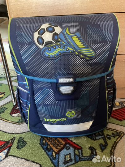 Рюкзак школьный для мальчика ортопедический