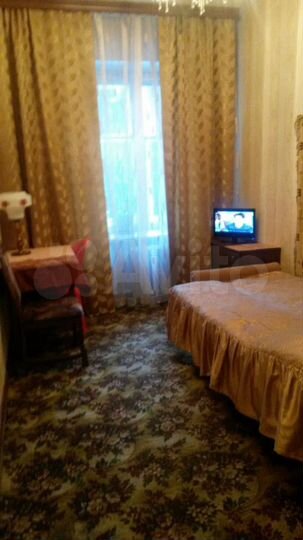 Комната 13 м² в 4-к., 4/5 эт.