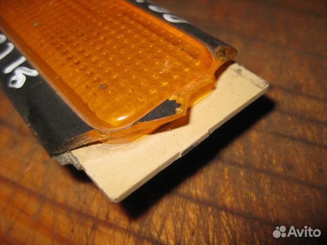 Повторитель на крыло левый Nissan Primera P10 (199