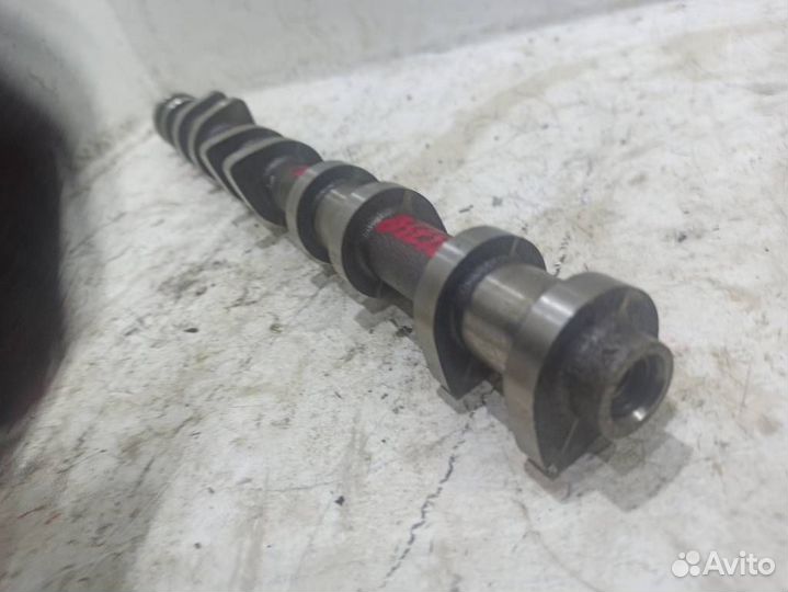 Распредвал выпускной