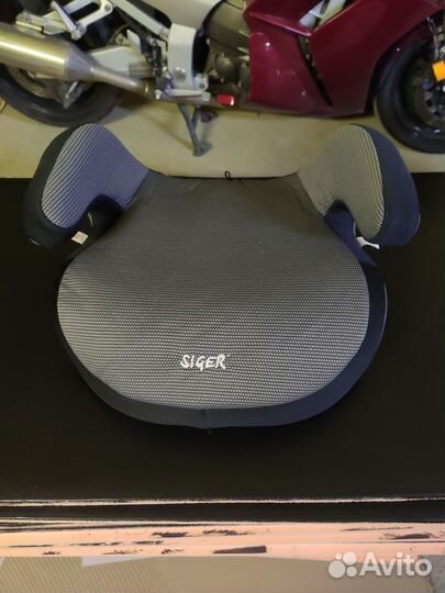 Бустер с креплением isofix