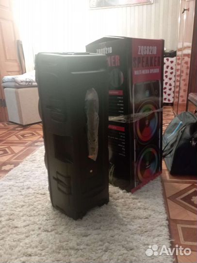 Блютуз колонка