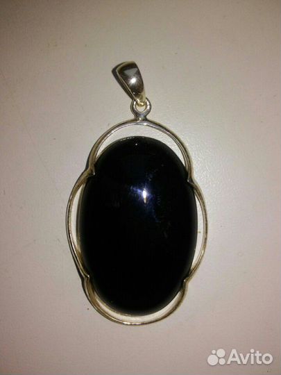 Серьги и кулон