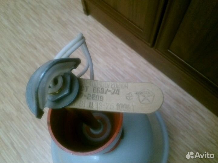 Ретро люстра с плафоном