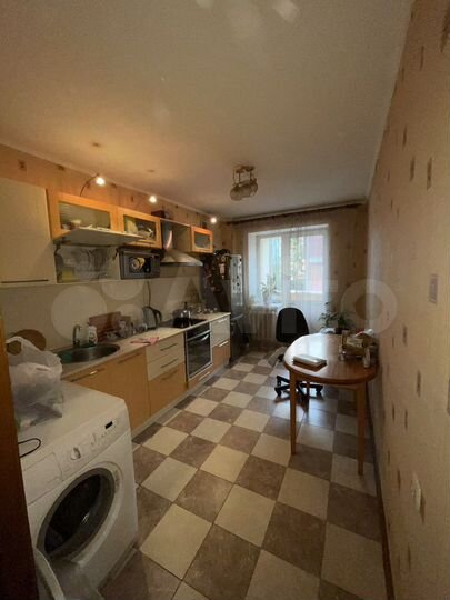 2-к. квартира, 60 м², 2/10 эт.