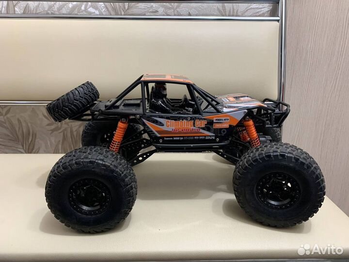 Радиоуправляемый краулер M2 Orange Climbing Car