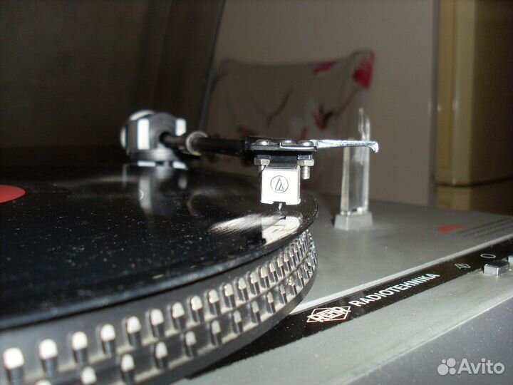 Электропроигрыватель Ария-102-стерео