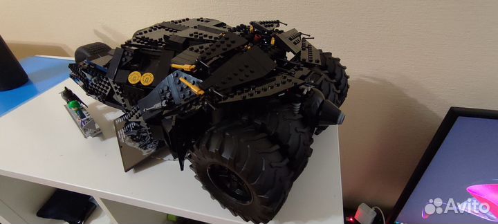 Конструктор lego Бэтмобиль «Тумблер» 76240