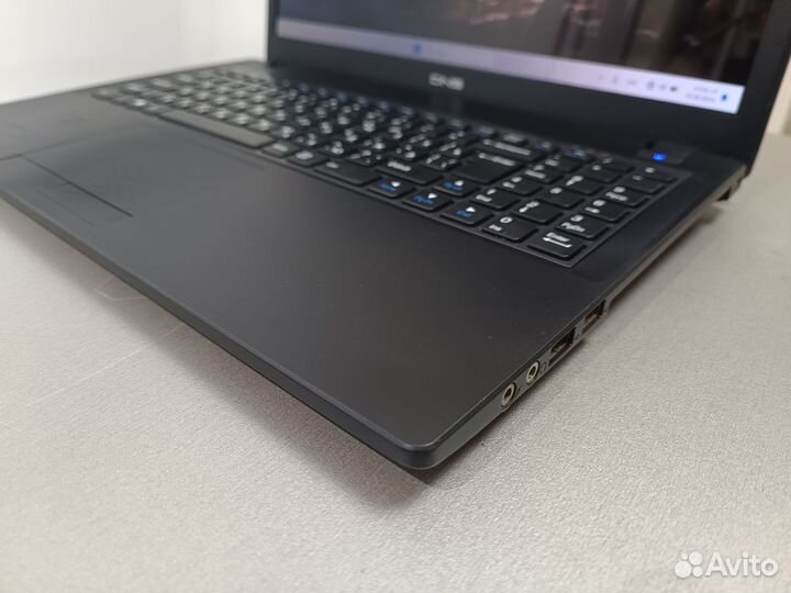 Мощный ноутбук Dexp i5/8g/GT740/SSD/HDD