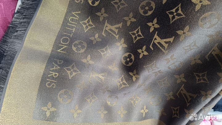 Платок Louis Vuitton 140/140см