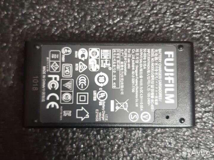 Оригинальное зу FujiFilm BC-45B