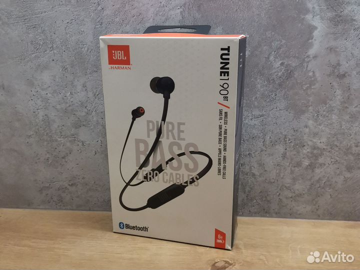 Беспроводные наушники jbl tune 190