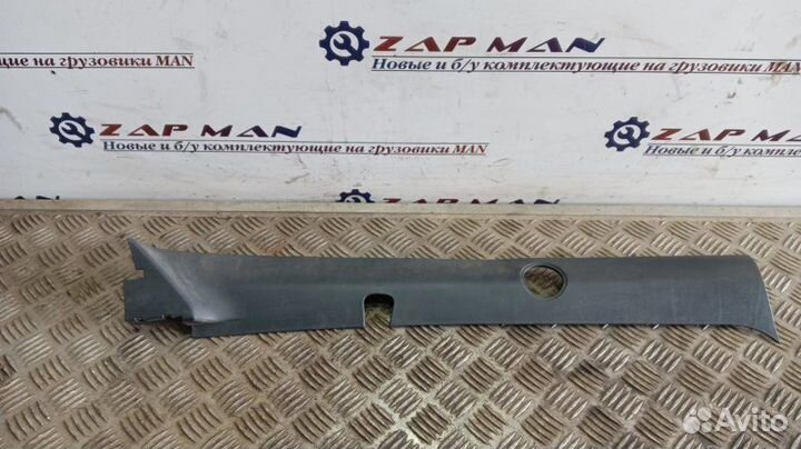 Внутренняя обшивка правая Man Tgl Tgm Tga Tgs Tgx