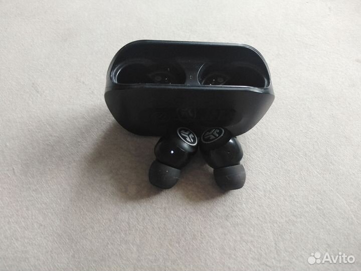 Беспроводные наушники