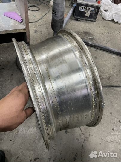 Литой диск r 16