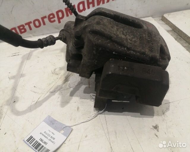 Суппорт тормозной передний левый Bmw 523 F10