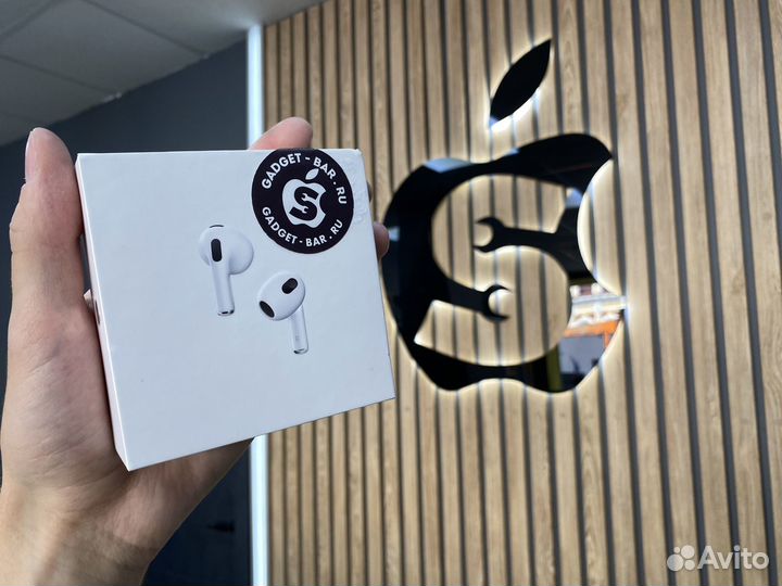 Новые Apple AirPods 3
