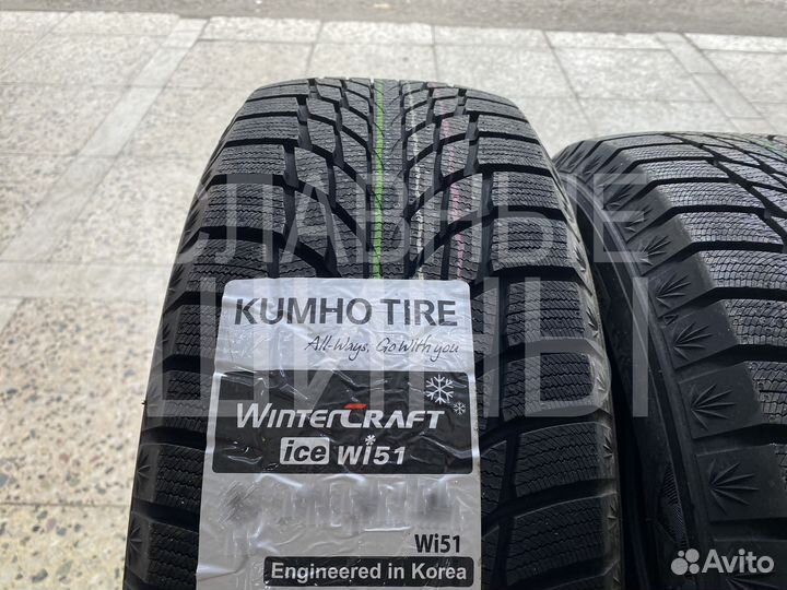 Kumho WinterCraft Ice Wi51 215/60 R16 99T