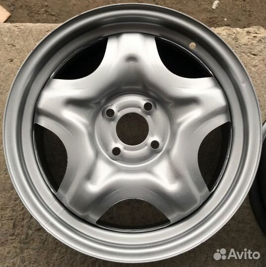 Диски Новые тзск Renault Sandero 16x6.5 Silver