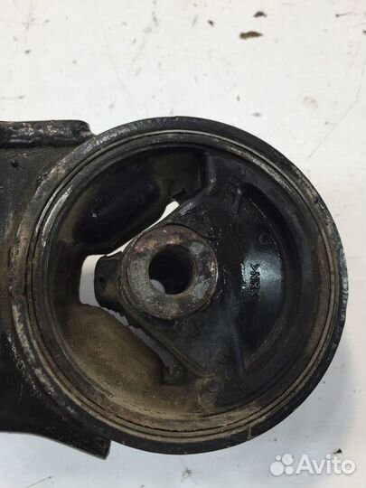 Hyundai Sonata EF Подушка Двигателя Левая