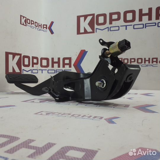 Педаль тормоза CVT lifan X50