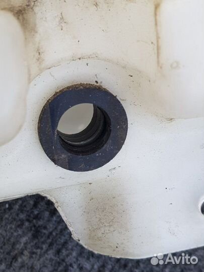 Бачок омывателя Honda Cr-V 2008