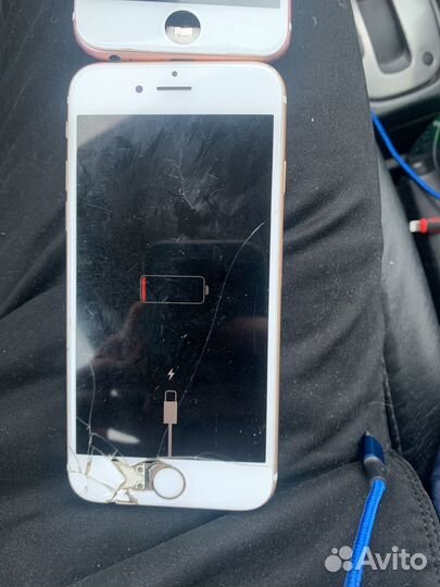 Телефон iPhone 6s