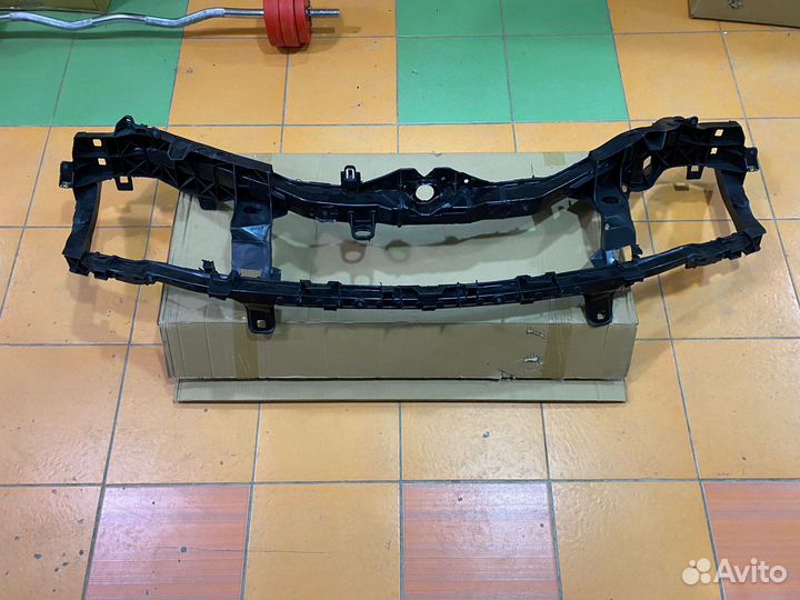 Рамка кузова,передняя панель Ford Focus 2