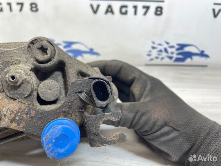 Суппорт передний левый Audi A6 C6 ASB 3.0 TDI 2008