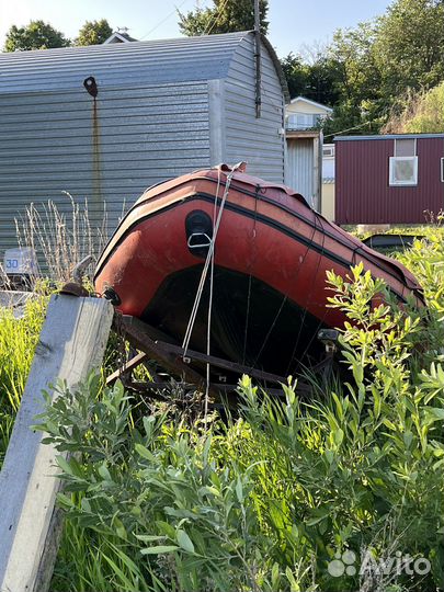 Надувная лодка