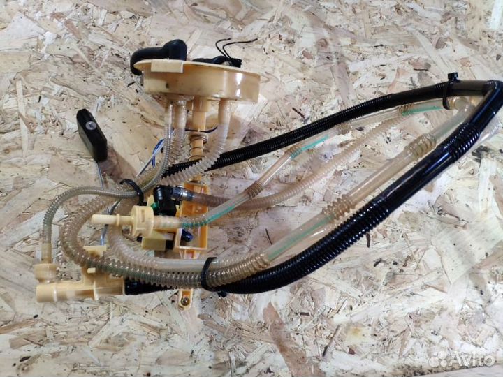 Датчик уровня топлива Bmw X1 20D E84 N47 2013