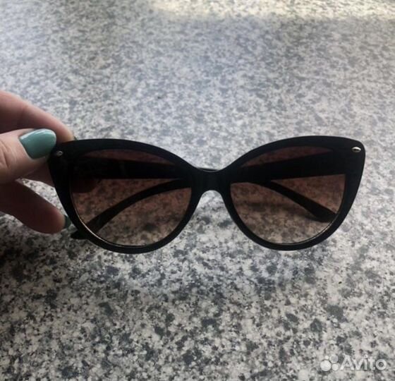 Солнцезащитные очки женские